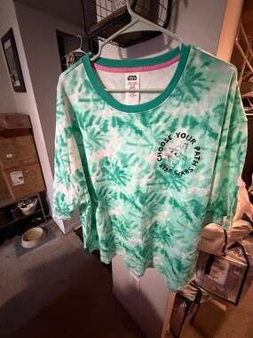 Disney Star Wars Grogu The Child Choose Your Path Tie-Dye Green T-Shirt